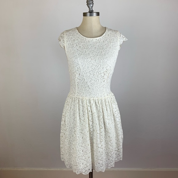 Talula Dresses & Skirts - Talula White Lace Dress